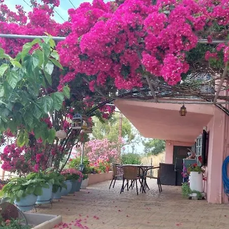 Villa πασιθέα *