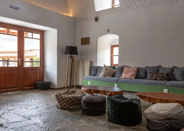 παραδοσιακός βαμβακούς * Vamvakou